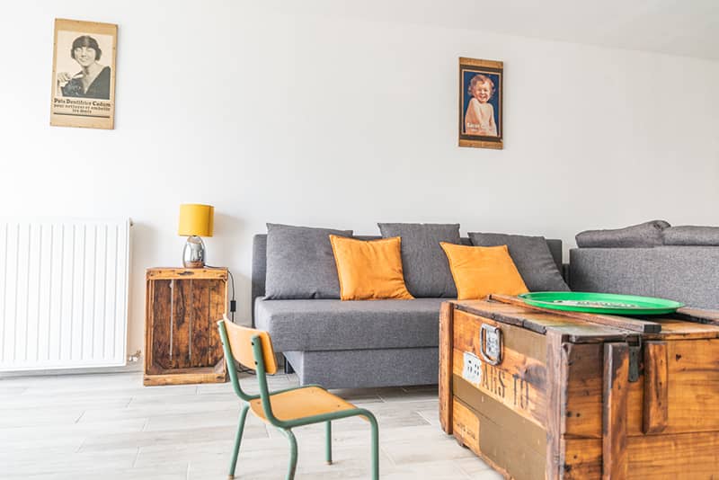 Salon d'un logement en location en Auvergne